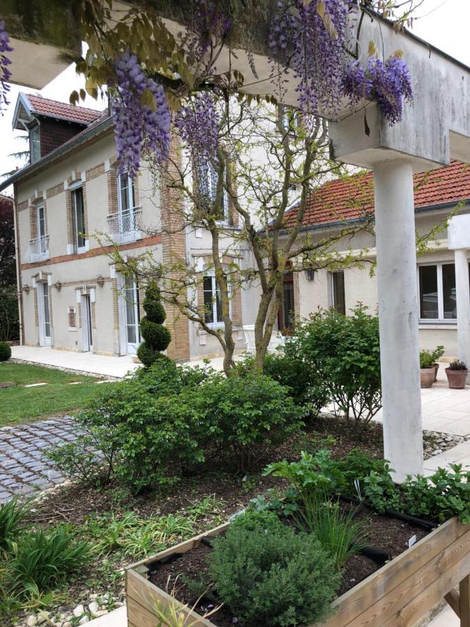 Le Jardin De Fresnes Bed & Breakfast Dış mekan fotoğraf